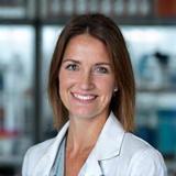 Porträt von Dr. Lena Schmidt, Leiterin R&D